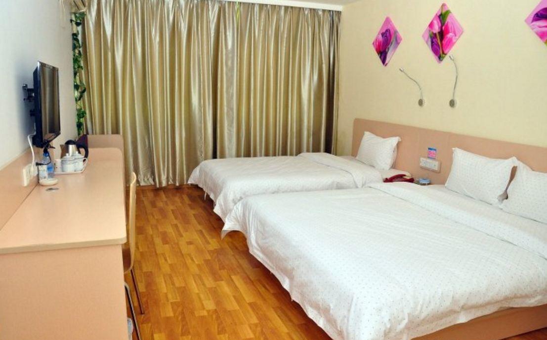 Yimi Inn Shiqiao Metro Sation Pedestrian Street Branch กวางโจว ภายนอก รูปภาพ