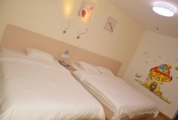 Yimi Inn Shiqiao Metro Sation Pedestrian Street Branch กวางโจว ภายนอก รูปภาพ
